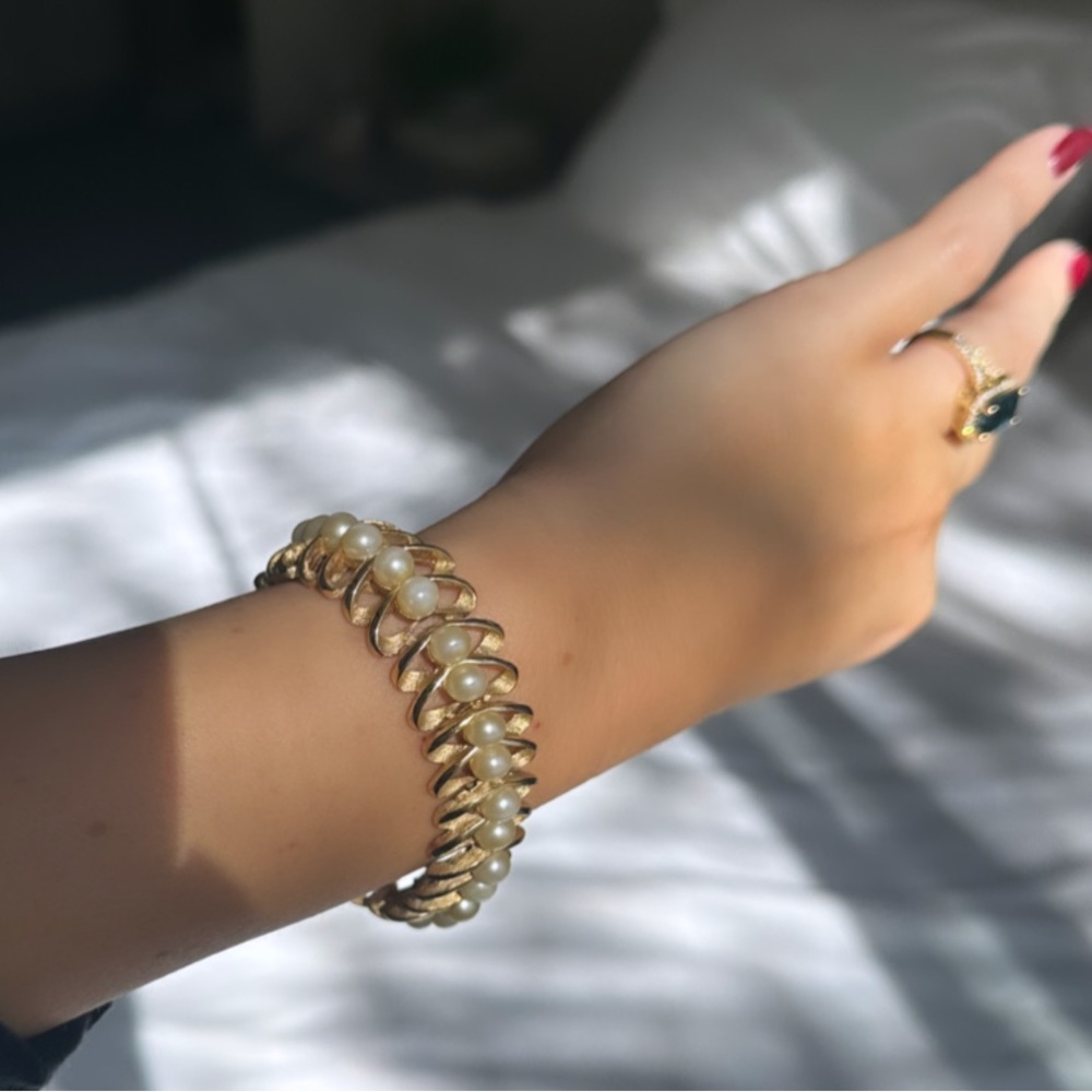 1960’s Trifari Bracelet